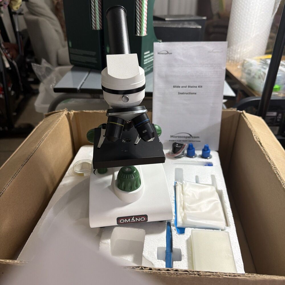 Omano Monocular 2-in-1 Microscope With Lots Of Extras!